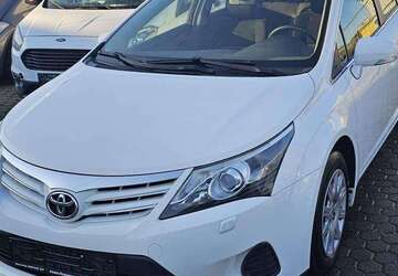 Toyota Avensis 233.000 km 5.500 &euro; Eschweiler 52249