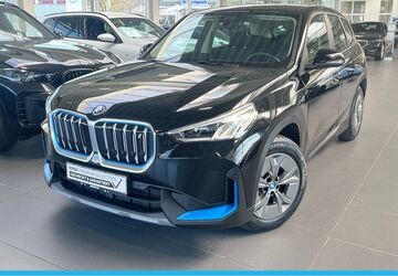 BMW iX1 3.066 km 35.890 &euro; Tübingen 72072
