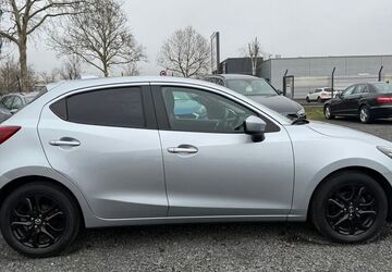 Mazda 2 77.000 km 13.500 &euro; Lollar 35457