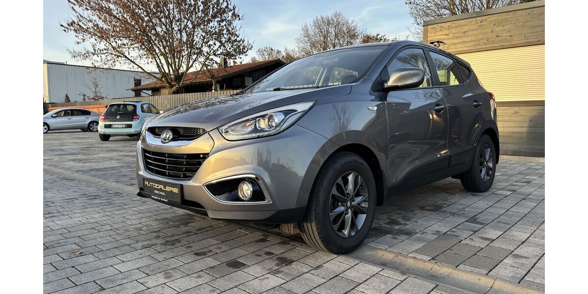 Hyundai ix35 114.933 km 9.999 &euro; Bruchsal 76646