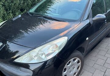 Peugeot 206 143.667 km 1.899 &euro; Ilvesheim 68549