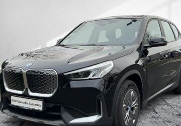 BMW iX1 25.881 km 31.366 &euro; Frankfurt 60314