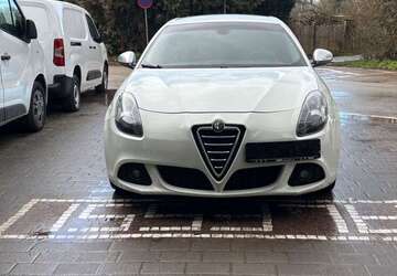 Alfa Romeo Giulietta 94.379 km 7.890 &euro; Frankenthal, Pfalz 67227