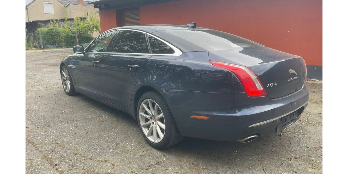 Jaguar XJ 214.000 km 14.500 &euro; Remagen 53424