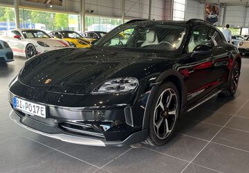 Porsche Taycan 14.000 km 99.800 &euro; Bielefeld 33719