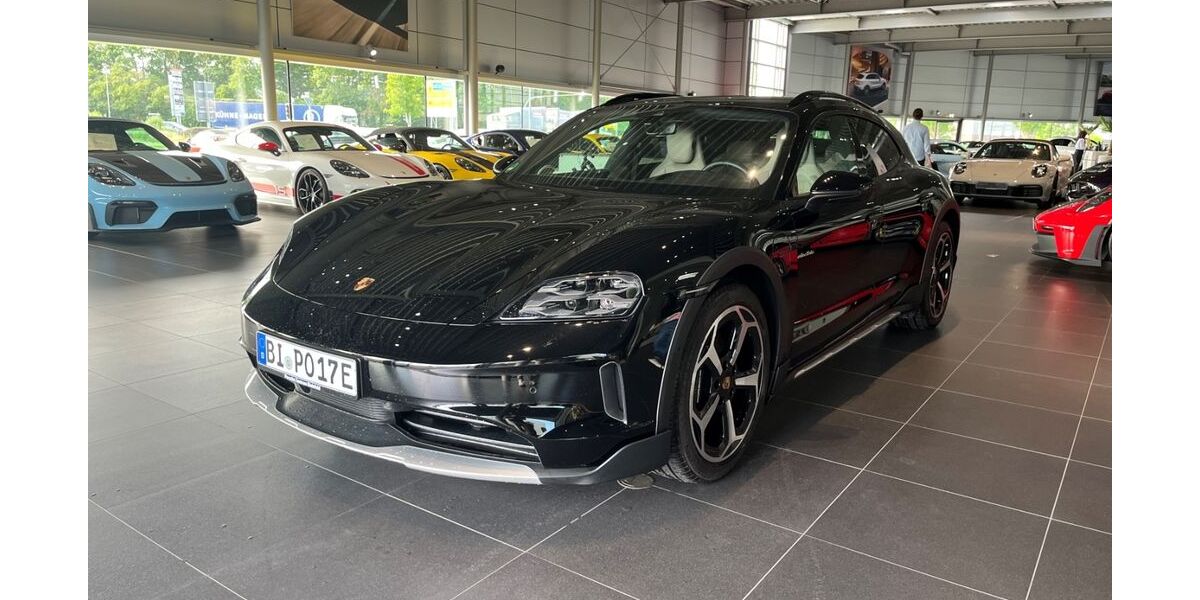 Porsche Taycan 14.000 km 99.800 &euro; Bielefeld 33719