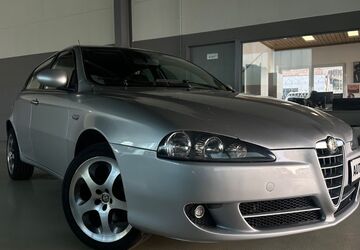 Alfa Romeo 147 114.200 km 4.900 &euro; Neckartailfingen 72666