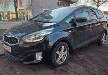 Kia Carens 90.000 km 9.989 &euro; Pforzheim 75179