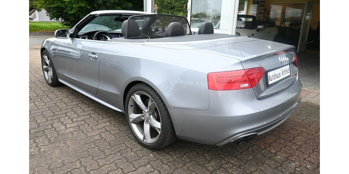 Audi A5 Cabrio 3.0 TDI quattro S-line Sport/Plus DSG 129.000 km 23.400 &euro; Seevetal - Hittfeld 21218