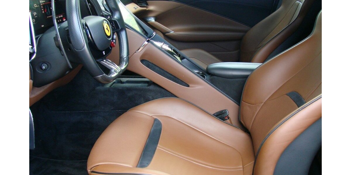 Ferrari Roma V8 Grigio Silverstone Carbon MagneRide LED JB 16.901 km 209.980 &euro; Falkensee 14612