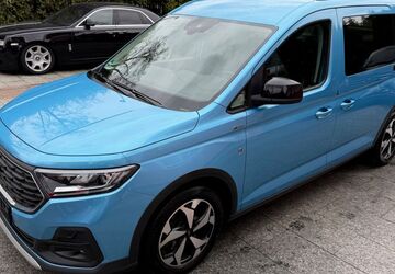 Ford Tourneo Connect 175.000 km 17.980 &euro; München 81827