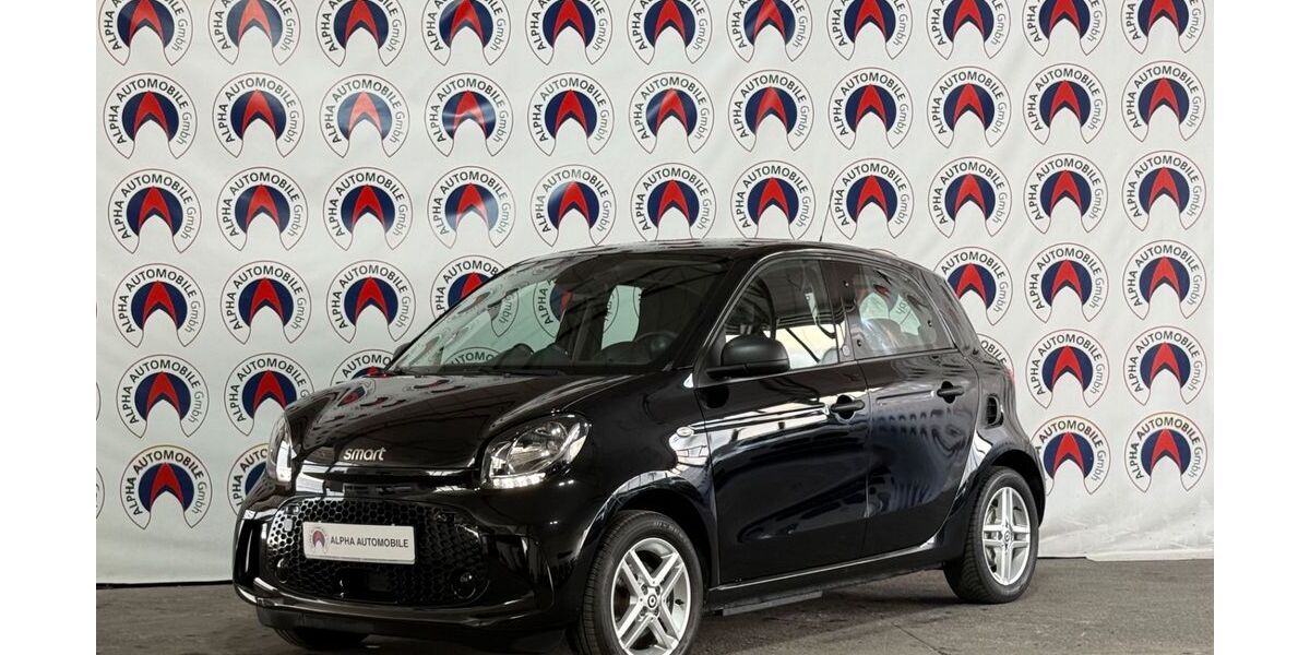 Smart ForFour 14.215 km 10.990 &euro; München 81379