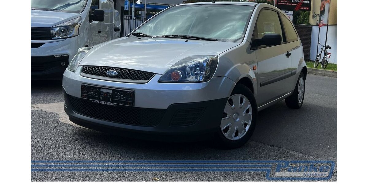 Ford Fiesta Ambiente 1.3*Radio/CD*AUX*Klima* 245.511 km 700 &euro; Berlin 13187