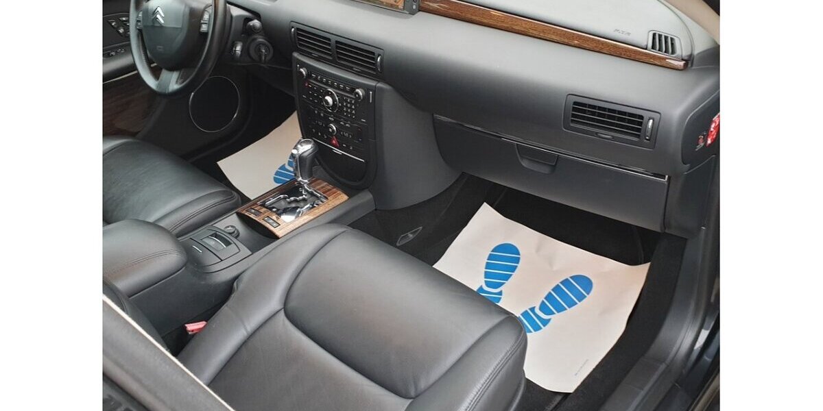 Citroen C6 HDI BITURBO Exclusive NAVI LEDER ALU + WI KLIMA 198.000 km 8.950 &euro; Hannover 30179