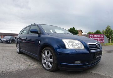 Toyota Avensis 230.510 km 1.999 &euro; Herzberg am Harz 37412
