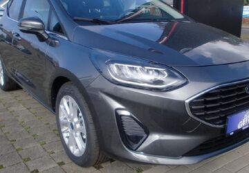 Ford Fiesta 11.000 km 17.490 &euro; Dessau-Roßlau 06849