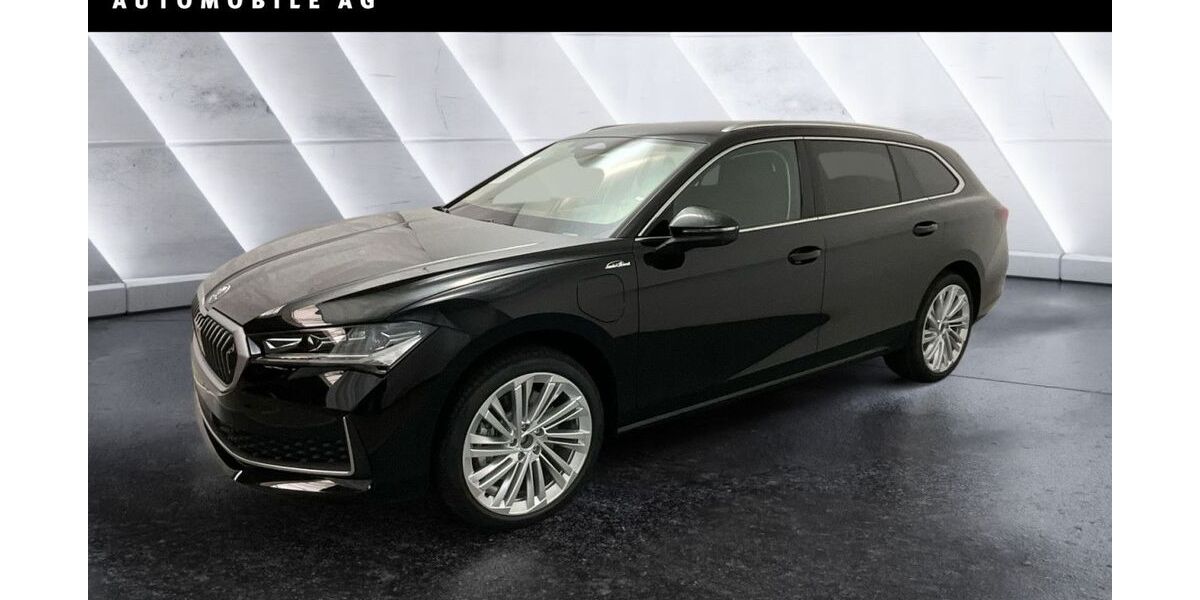 Skoda Superb 9.990 km 48.480 &euro; Berlin 12681