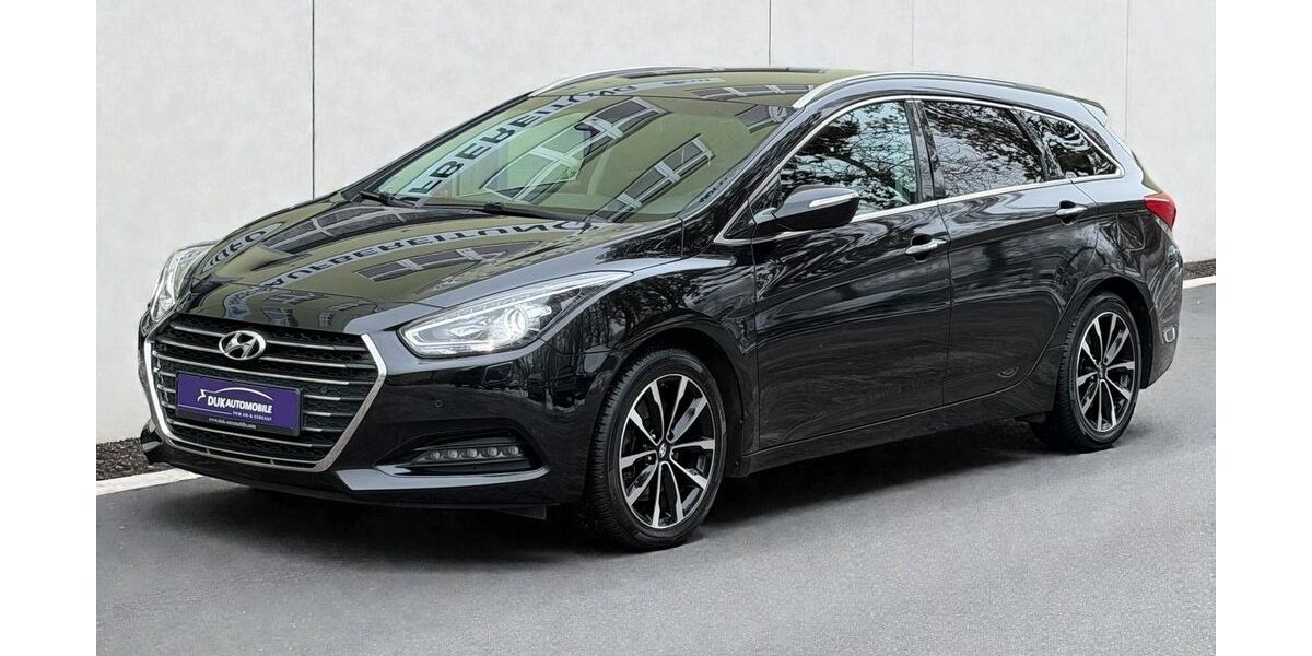 Hyundai i40 132.817 km 11.999 &euro; Berlin 13089