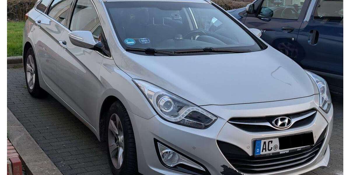 Hyundai i40 52.000 km 14.000 &euro; Aachen, Stadt 52080