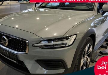 Volvo V60 Cross Country 33.506 km 36.980 &euro; Essen-Kray 45309