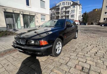 BMW 523 198.000 km 3.400 &euro; Berlin 12487