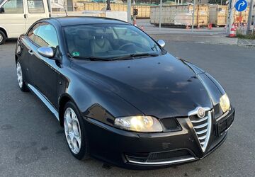 Alfa Romeo GT 88.000 km 4.950 &euro; Nürnberg 90431