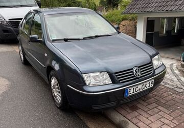 VW Bora 247.110 km 2.600 &euro; Sonnenstein 37345