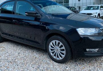 Skoda Rapid 37.800 km 9.950 &euro; Berlin-Spandau 13597