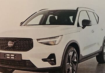 Volvo XC40 14.297 km 35.998 &euro; Chemnitz OT Röhrsdorf 09247