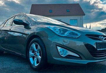 Hyundai i40 165.000 km 5.990 &euro; Saarbrücken 66117