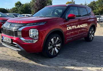 Mitsubishi Outlander 2.000 km 56.990 &euro; Wolfhagen 34466