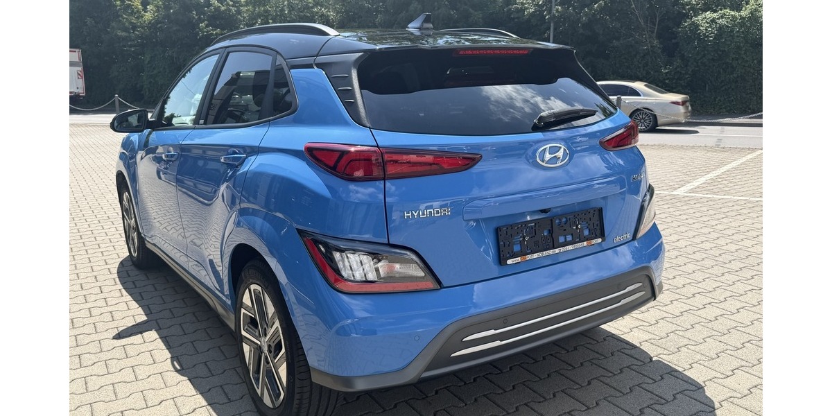 Hyundai Kona 1. Hand Werksgarantie Electric Elektro 2WD 27.400 km 15.990 &euro; Koblenz 56070