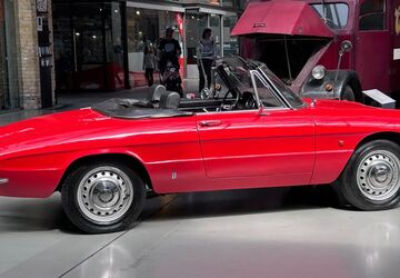 Alfa Romeo Spider 123.433 km 59.900 &euro; Berlin 10553