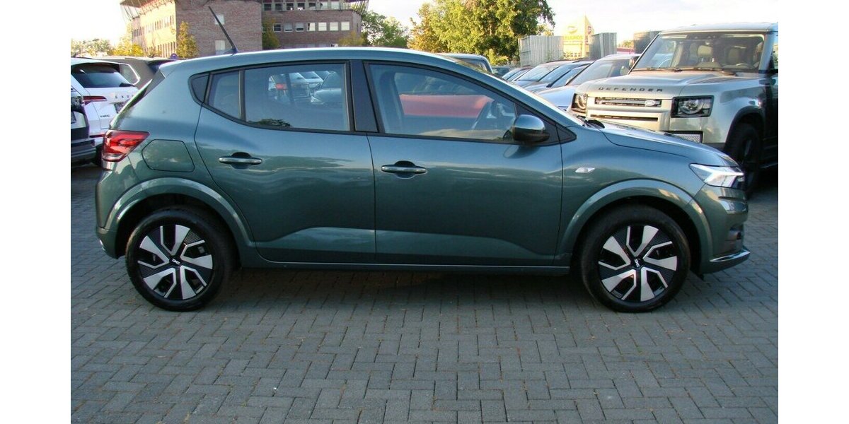 Dacia Sandero III 1,0 TCe 90 Expression Automatik Temp S 20.658 km 16.980 &euro; Falkensee 14612