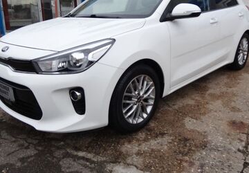 Kia Rio 79.000 km 11.990 &euro; Heidenheim 89520