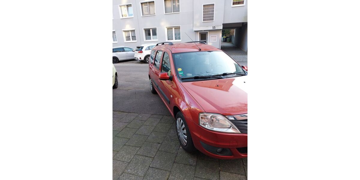 Dacia Logan 111.000 km 5.000 &euro; Mülheim 45479