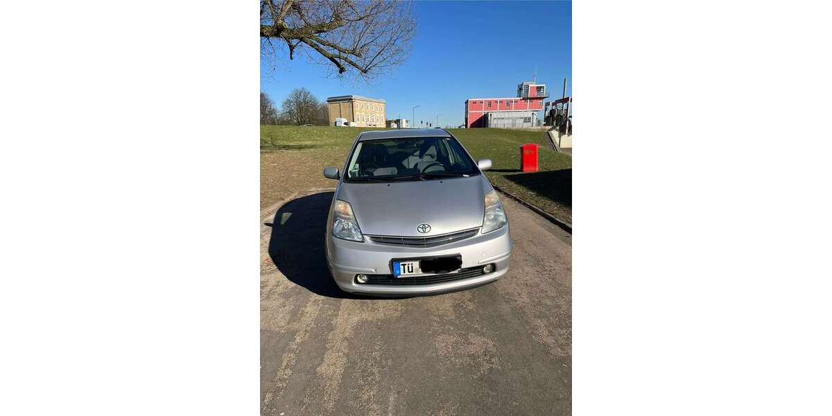 Toyota Prius 250.946 km 4.750 &euro; Hamburg 20099
