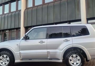 Mitsubishi Pajero 45.000 km 23.900 &euro; Groß Gerau 64521