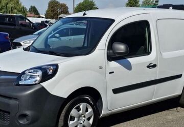 Renault Kangoo E-TECH 28.000 km 9.999 &euro; Annaburg 06925