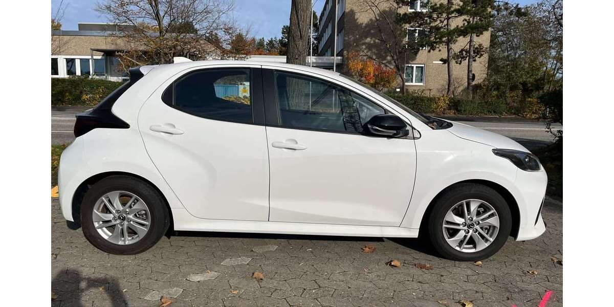 Mazda 2 8.850 km 22.000 &euro; Wiesbaden 65187