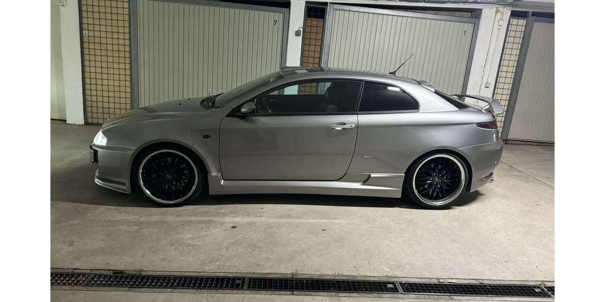 Alfa Romeo GT 126.000 km 8.500 &euro; Bietigheim 74321