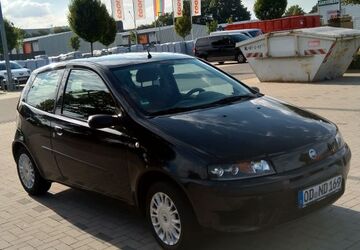 Fiat Punto 74.000 km 2.795 &euro; Lasbek 23847