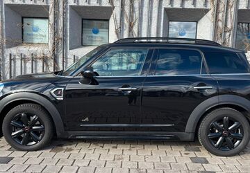 Mini Cooper SD Countryman 127.600 km 16.990 &euro; Schliersee 83727