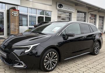 Toyota Corolla 7.835 km 32.999 &euro; Bad Tölz 83646
