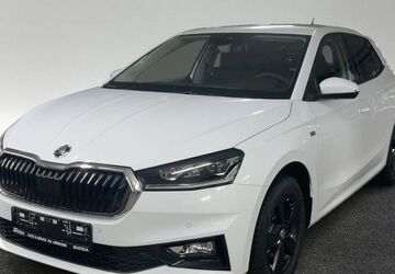 Skoda Fabia 6.500 km 24.790 &euro; München 80687
