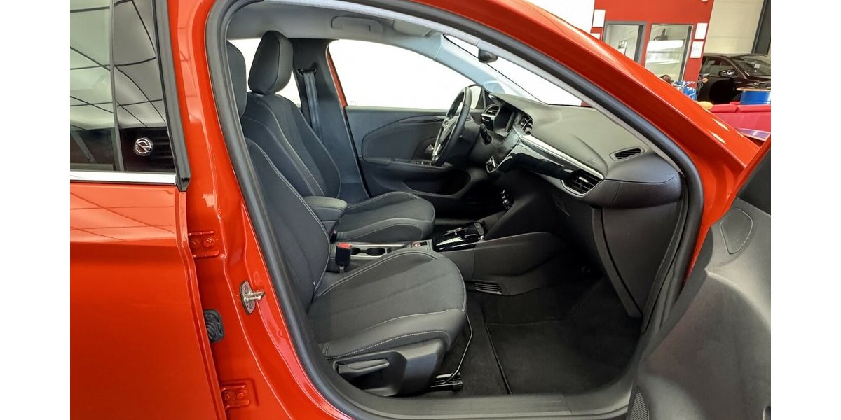Opel Corsa e 50 kWh Elegance Sitzheizung Carplay LED 30.800 km 16.230 &euro; Lich 35423