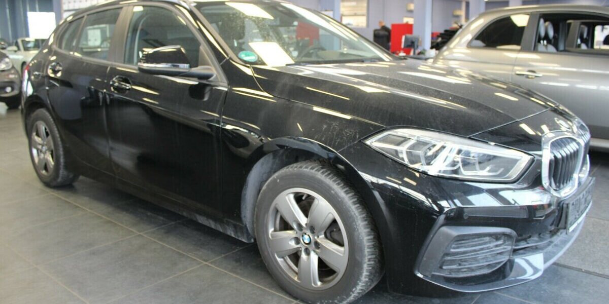 BMW 118 118d Aut. Advantage 44.770 km 23.980 &euro; Euskirchen 53881