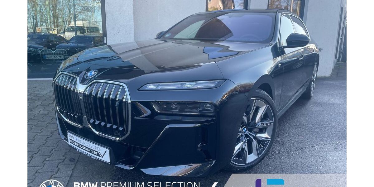BMW i7 3.722 km 118.670 &euro; Essen 45134