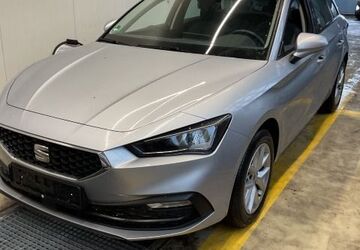 Seat Leon 55.140 km 23.888 &euro; Hamburg 22761