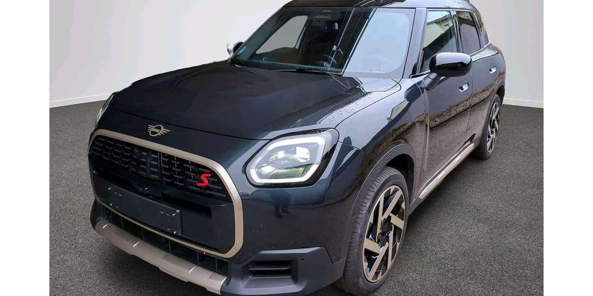 Mini Countryman S All4 3.716 km 44.750 &euro; München 80788